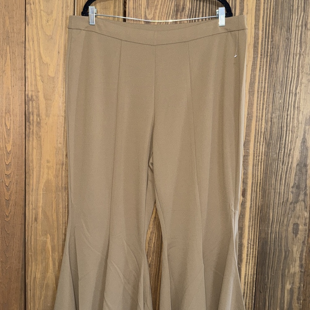 Cascading Flare Pants - Picture 2 of 6